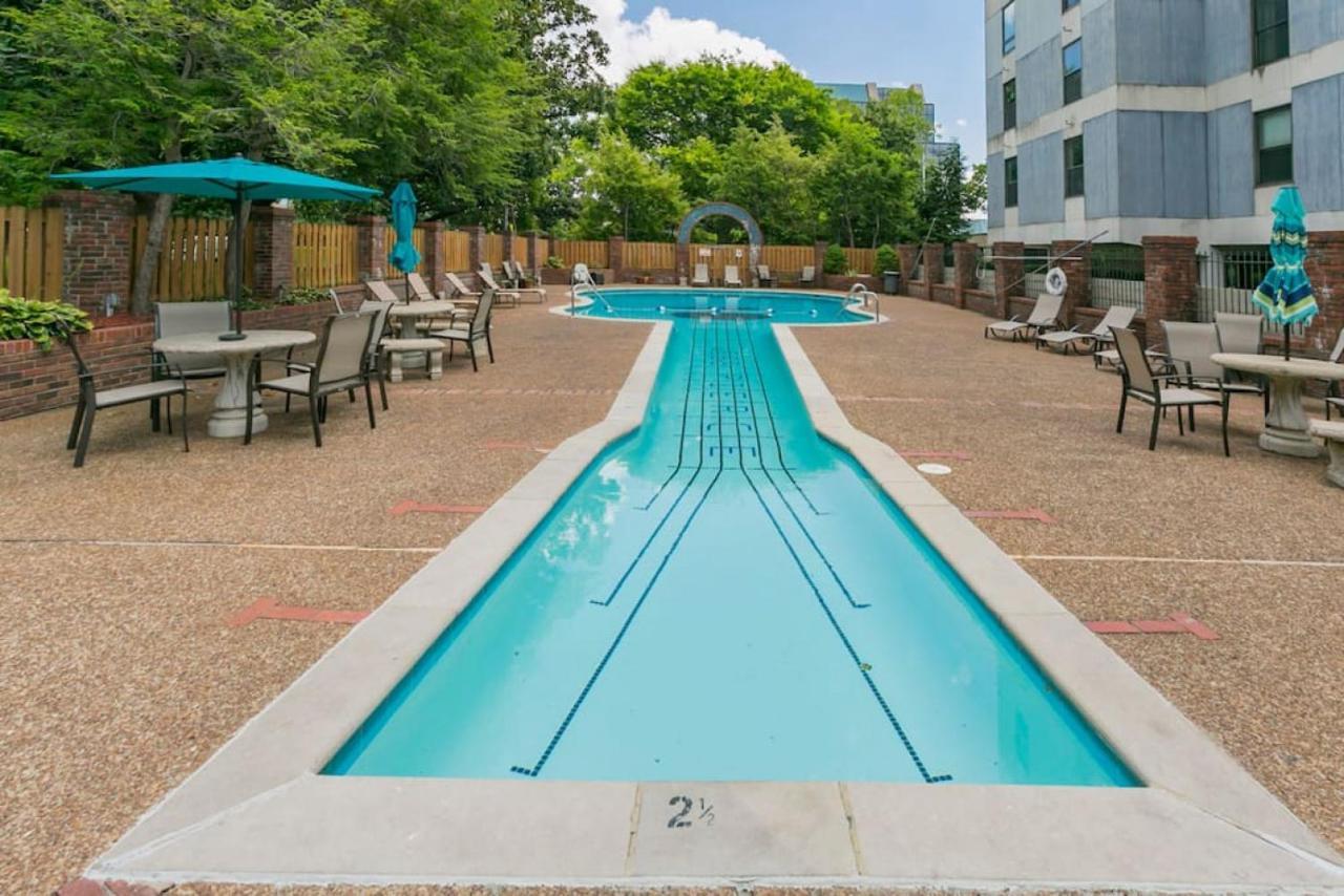 Elvis Hotel But Modernized 3 Beds Pool Parking Nashville Extérieur photo